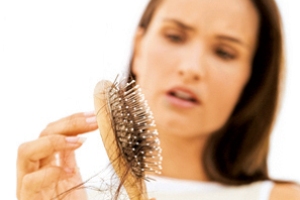 چند راهکار برای جلوگیری از ریزش مو و رشد بهتر مو
